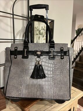 Gray Women’s Rolling Travel Tote with Tassel Accent
